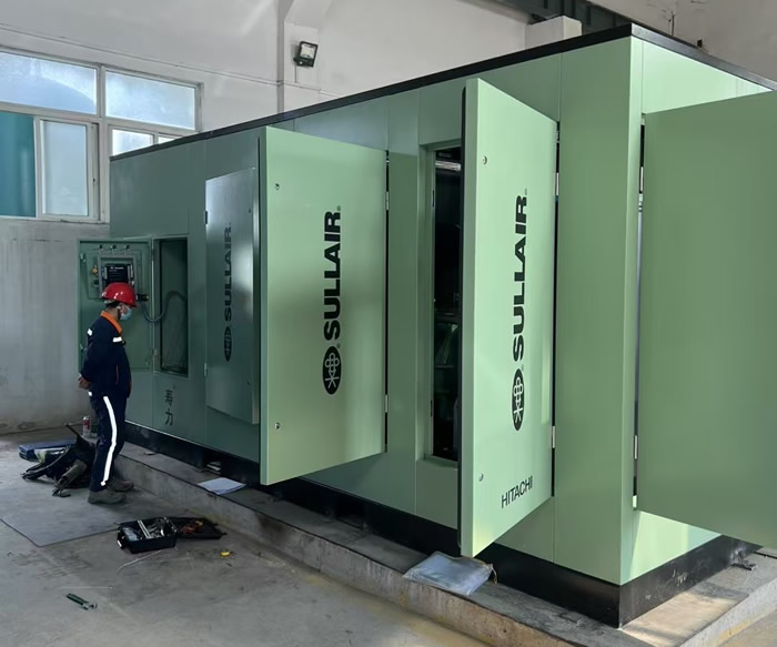 螺杆空压机调试机、保养现场